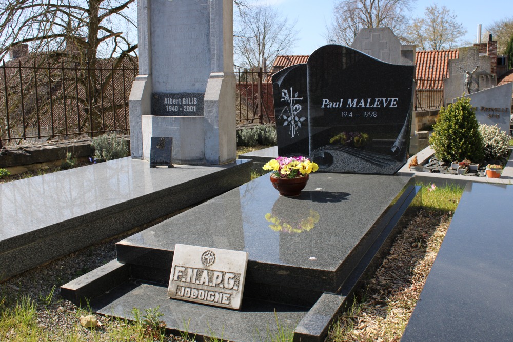 Belgian Graves Veterans Saint-Remy-Geest #3