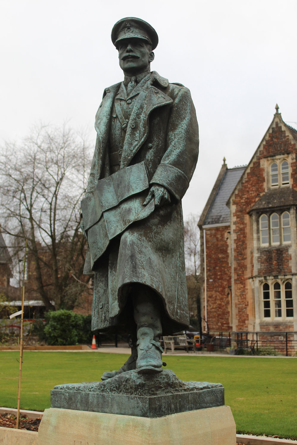 Monument Earl Haig Clifton College #1