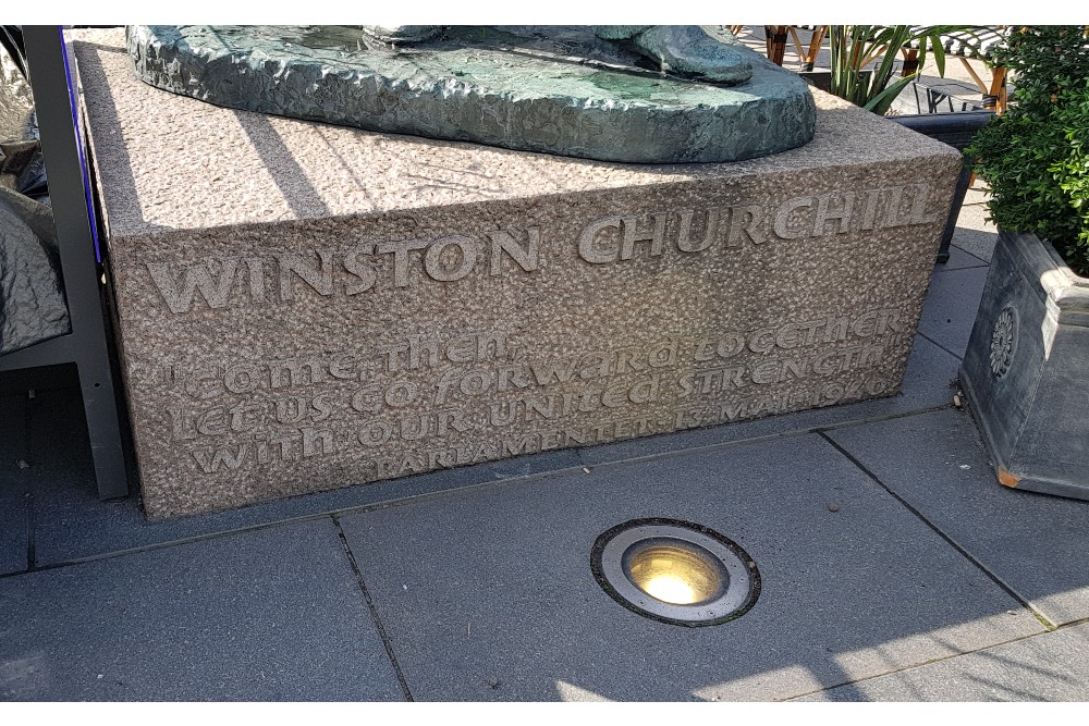 Monument Winston Churchill #3