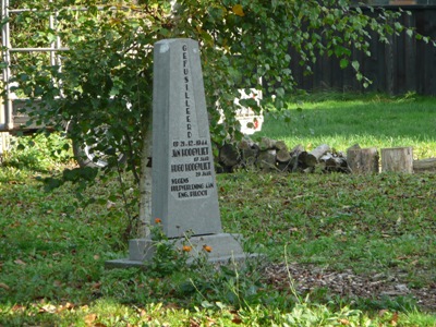 Memorial Execution 21 December 1944