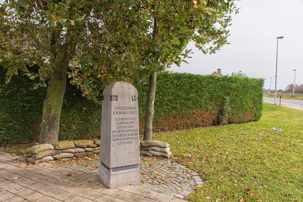 Monument 3rd Regiment Carabiners #4