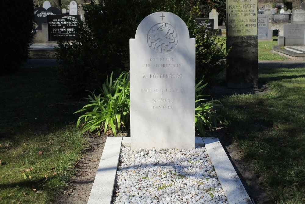 Dutch War Graves Zweeloo #3