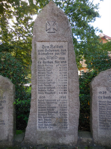 Oorlogsmonument Becklingen #3