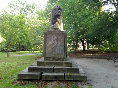 Oorlogsmonument Torgau #1