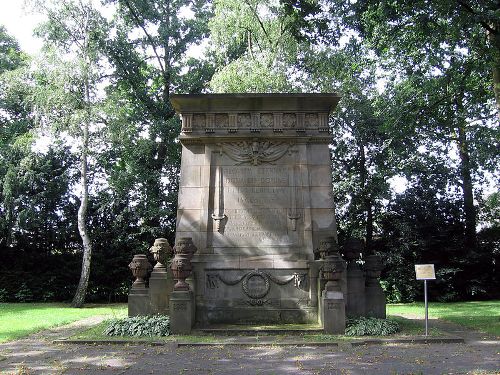 Monument Franse Krijgsgevangenen Friedrichsfeld #1