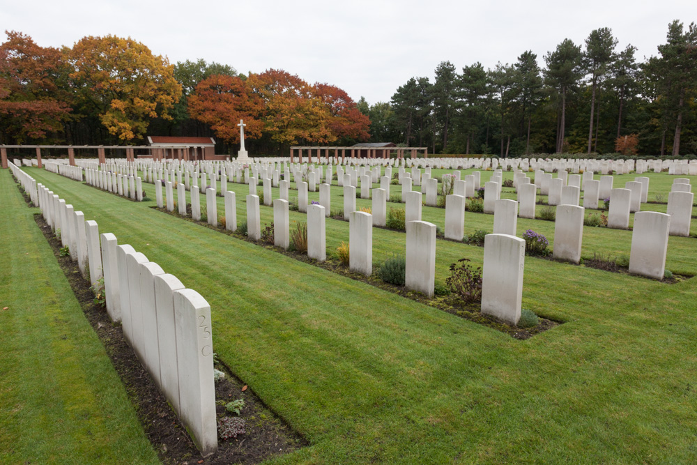 Commonwealth War Cemetery Bergen op Zoom #3