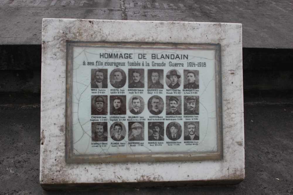 Belgische & Commonwealth Oorlogsgraven Blandain #5