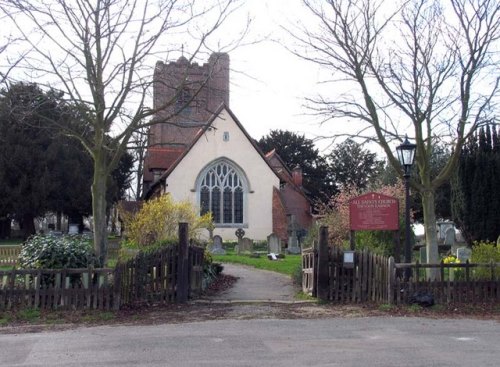 Commonwealth War Graves All Saints Churchyard