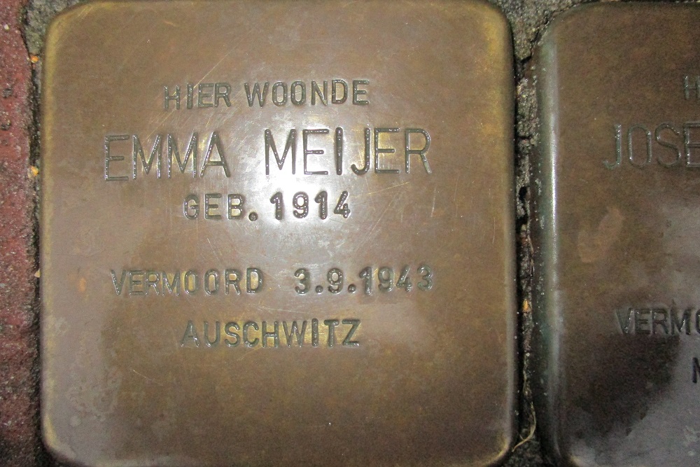 Stolpersteine Grootestraat 18 #2