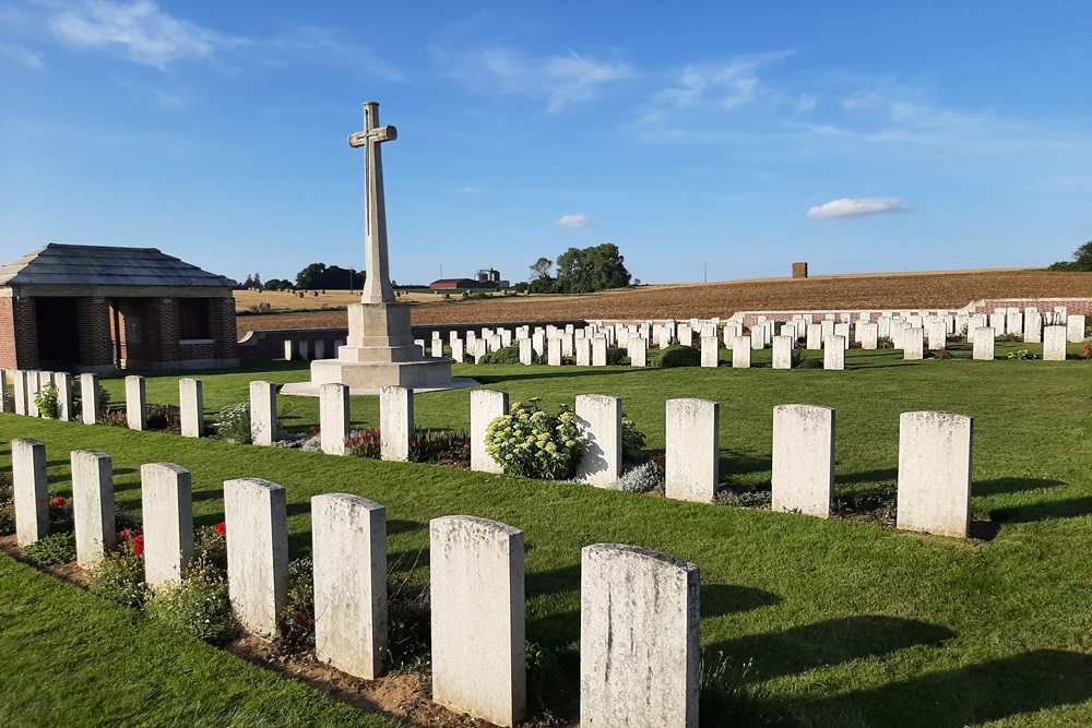 Oorlogsbegraafplaats van het Gemenebest Sunken Road #3