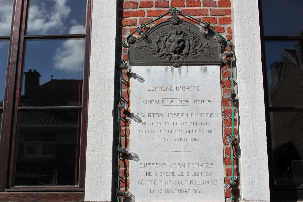 Commemorative Plates War Victims Oreye