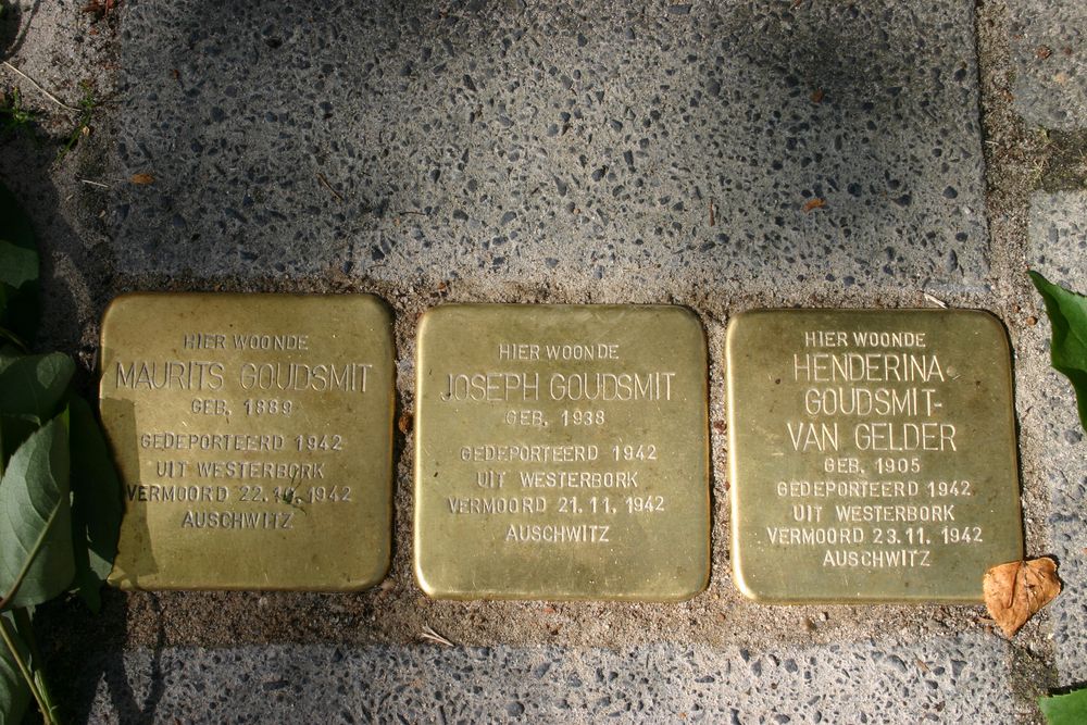 Stolpersteine H.W. Mesdagstraat 71a #3