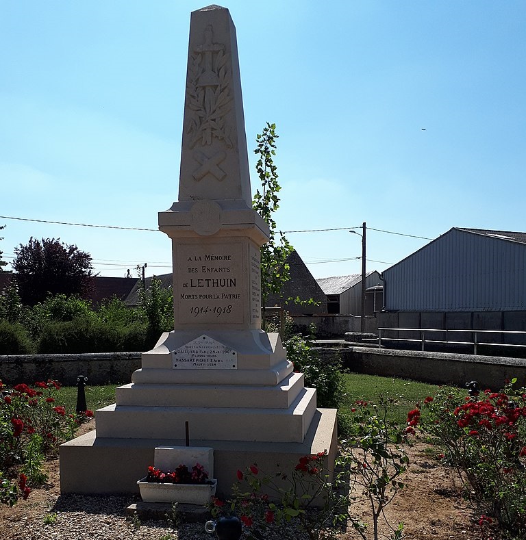 Oorlogsmonument Léthuin #1