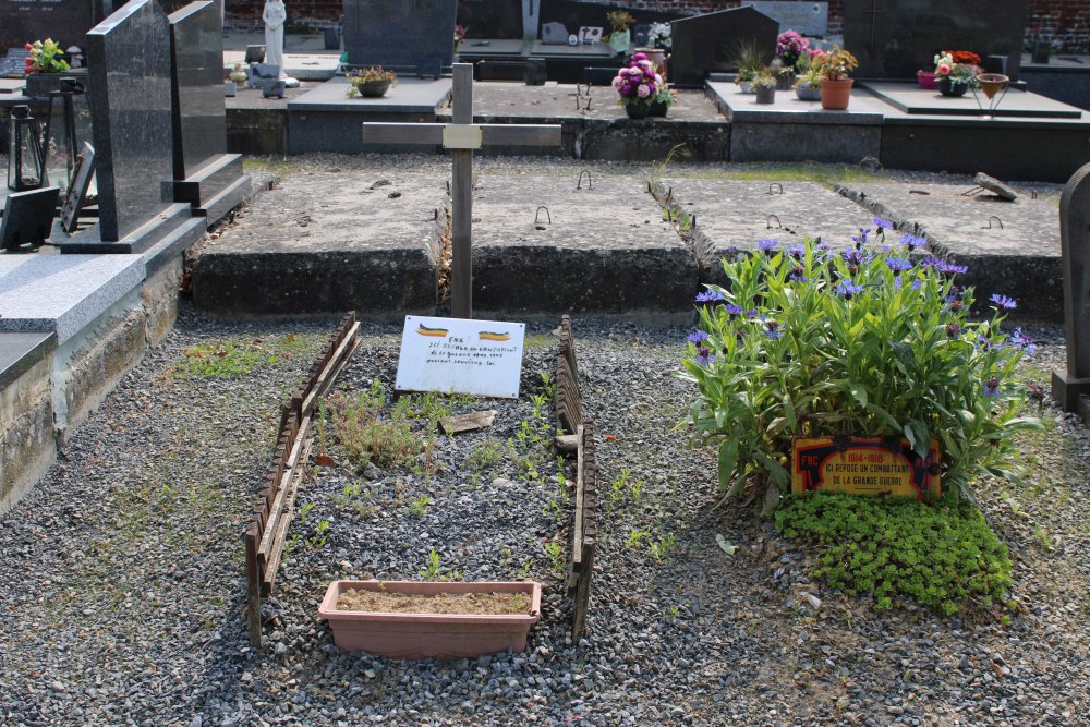 Belgian Graves Veterans Mont-Sainte-Geneviève #1