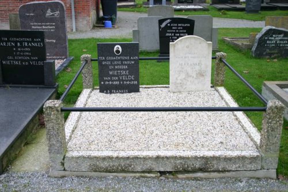Dutch War Graves Municipal Cemetery #1