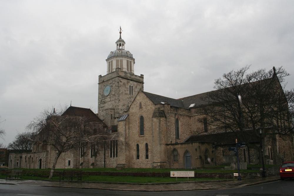 Oorlogsgraf van het Gemenebest Portsmouth Cathedral Churchyard