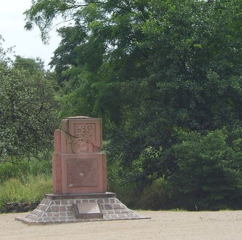 Monument Bevrijding Battenheim #1