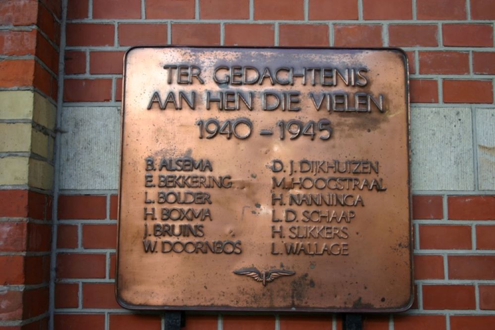 Memorial Killed Railway Employees Groningen