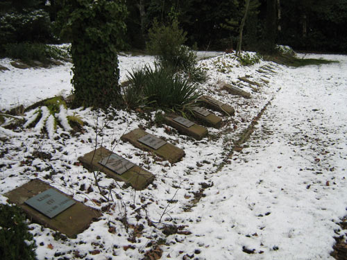 Duitse Oorlogsgraven Hoofdbegraafplaats Saarbrücken #3