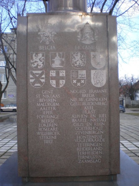 Monument 1e Poolse Pantserdivisie Warschau #3