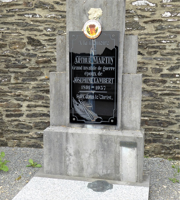 Belgian Graves Veterans Monceau-en-Ardenne #4