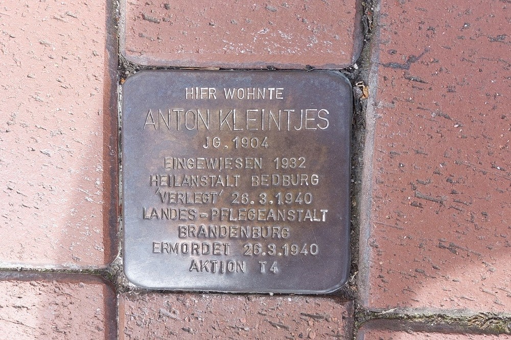 Stolperstein Hinterm Engel 20 #1