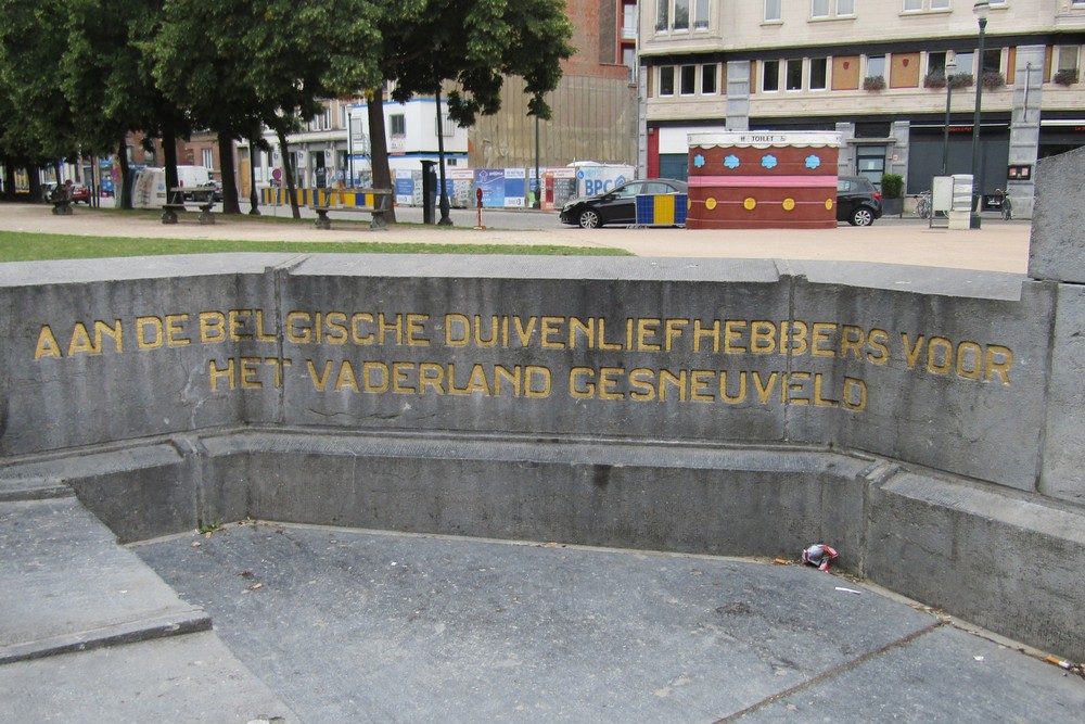 Monument Aan de Oorlogsduif #3