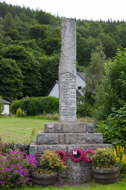 Oorlogsmonument Invermoriston #2