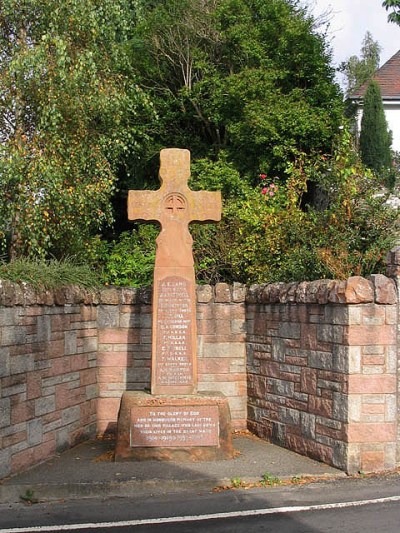 Oorlogsmonument Newstead #1