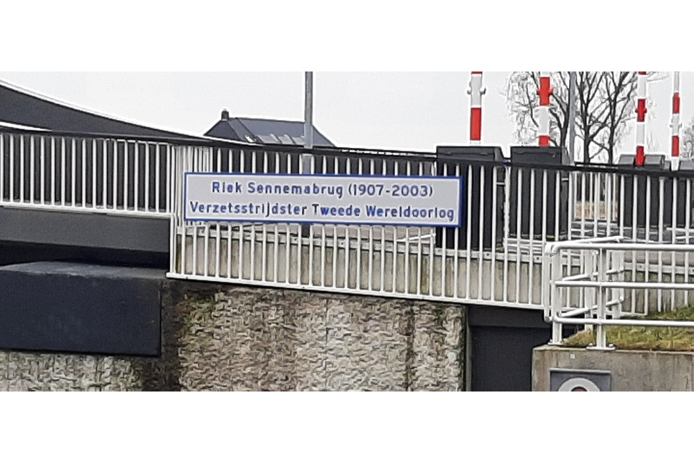 Remembrance Sign Riek Sennema Bridge