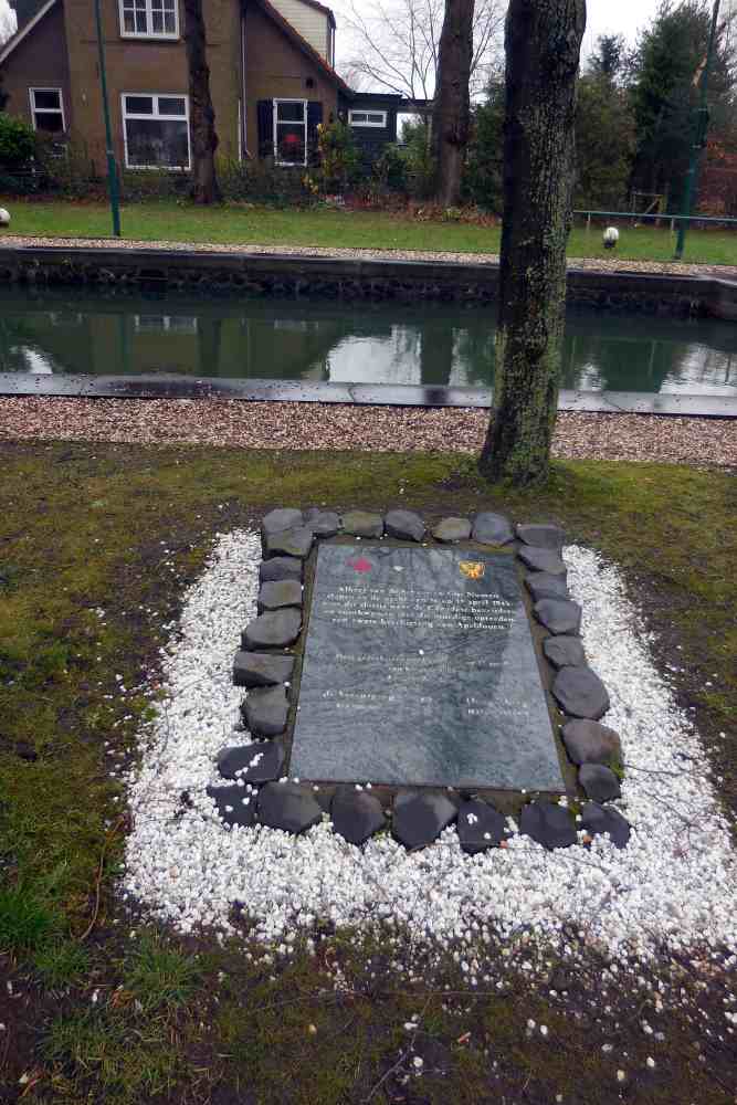 Memorial Stone Apeldoorns Kanaal #3