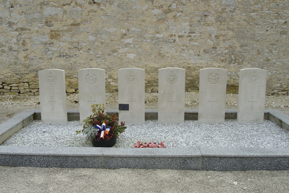Commonwealth War Graves Landville #2