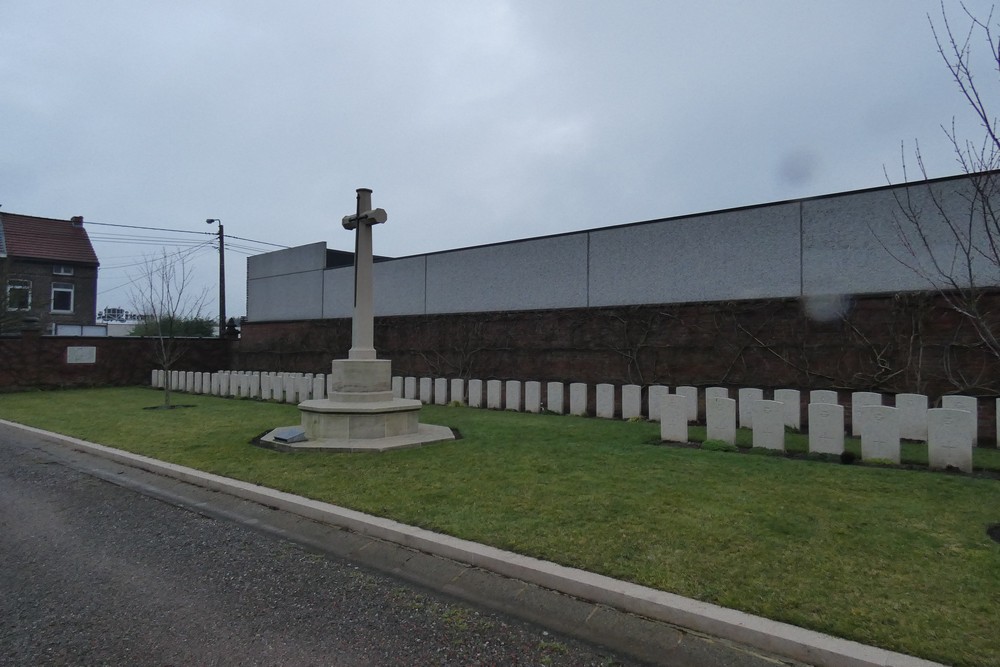 Commonwealth War Graves Gosselies #1