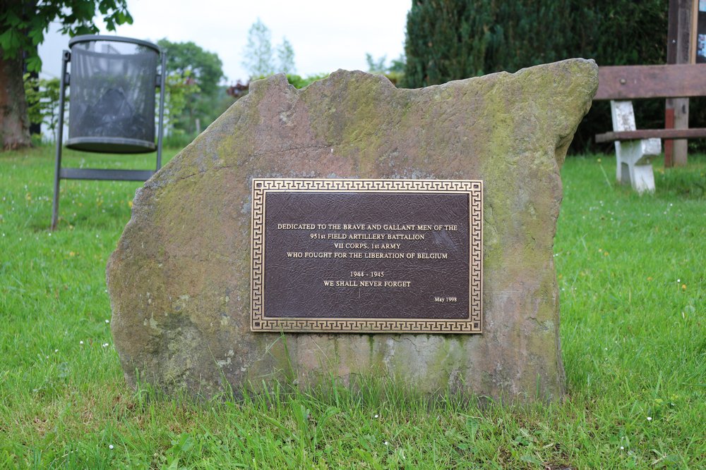 Monument 951st Field Artillery Battalion - Grandmenil