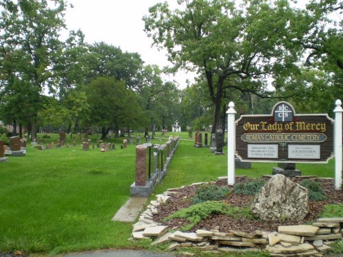 Commonwealth War Graves Our Lady of Mercy Roman Catholic Cemetery #1