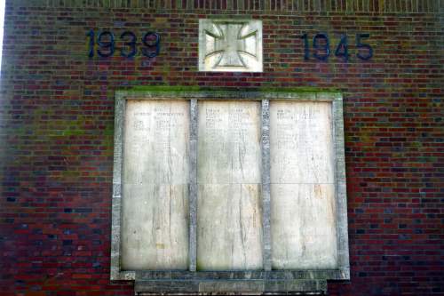 War Memorial Brünen #2