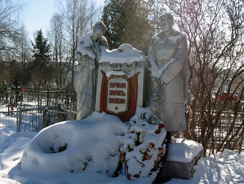 Oorlogsmonument Karinskoye #1