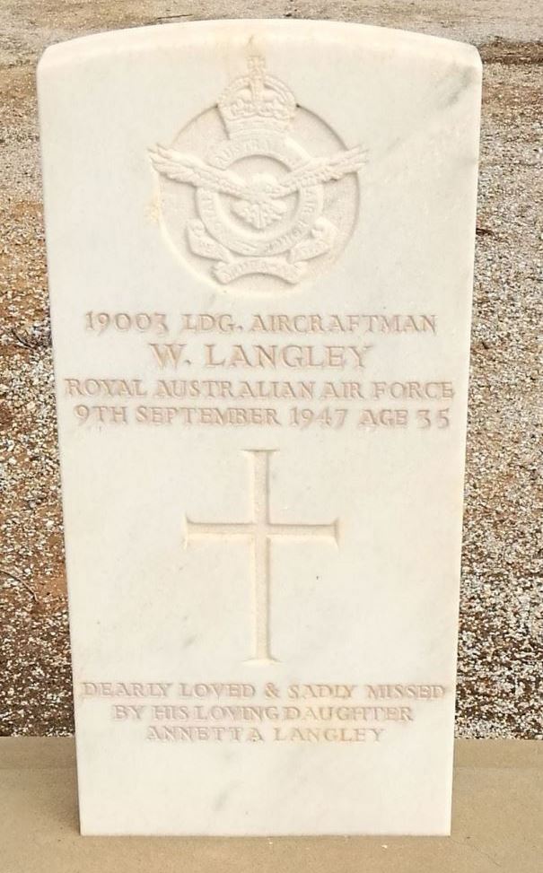 Commonwealth War Grave Moama Cemetery #1