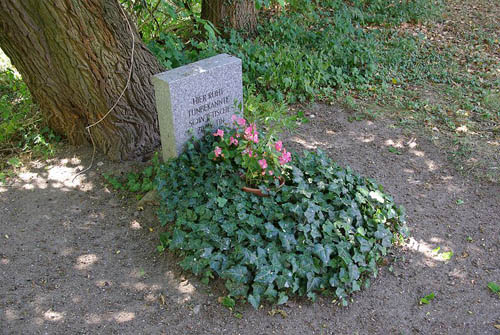 Grave Soviet Forced Laborer Kriele