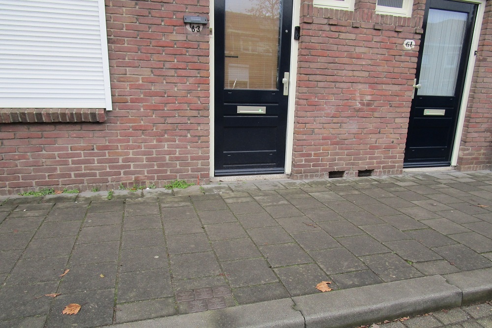 Stolpersteine Waterhoefstraat 63 #5