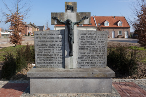 Oorlogsmonument Stevensweert #3