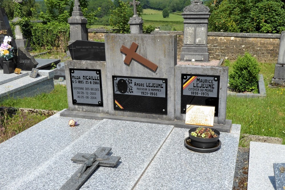 Belgische Oorlogsgraven Chassepierre 	 #5