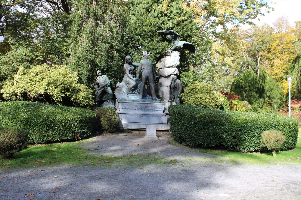 Oorlogsmonument La Louvière	 #1