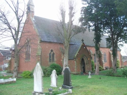 Oorlogsgraven van het Gemenebest St. John Churchyard #1