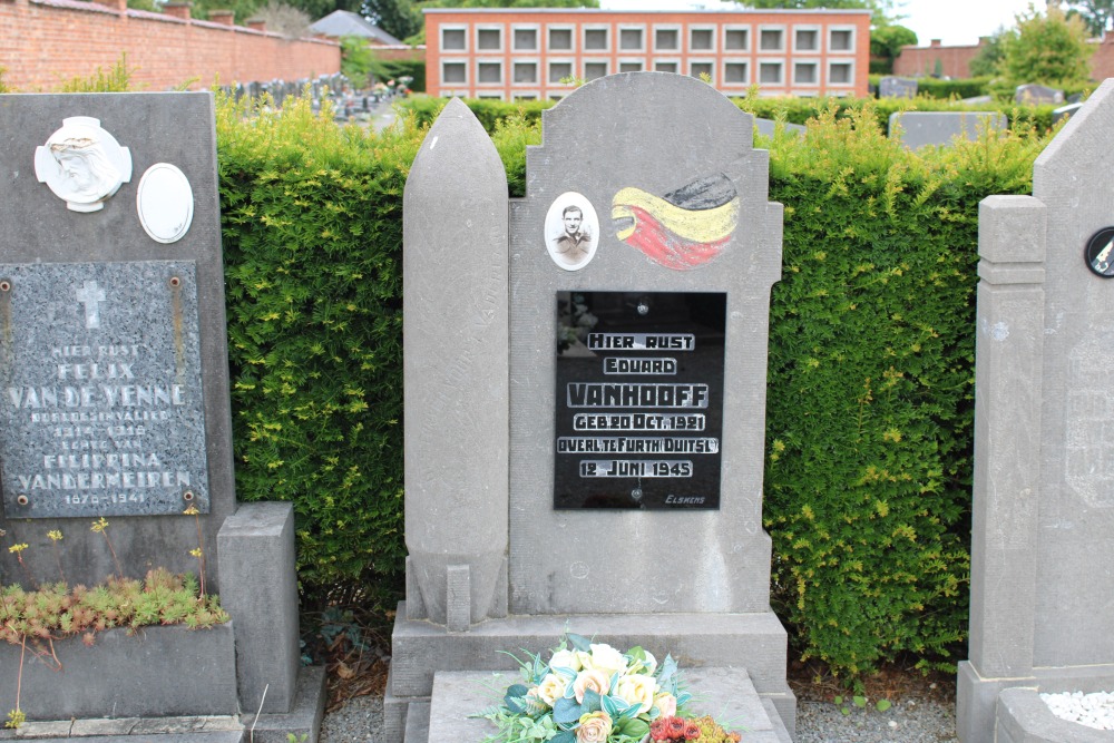 Belgische Oorlogsgraven Berg	 #2