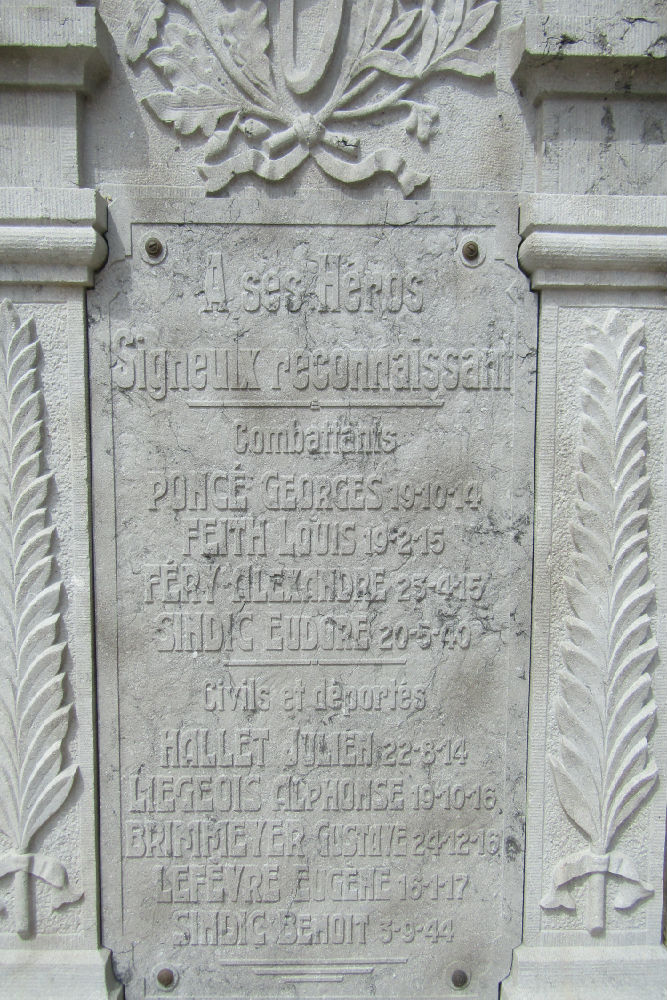 War Memorial Signeulx #3