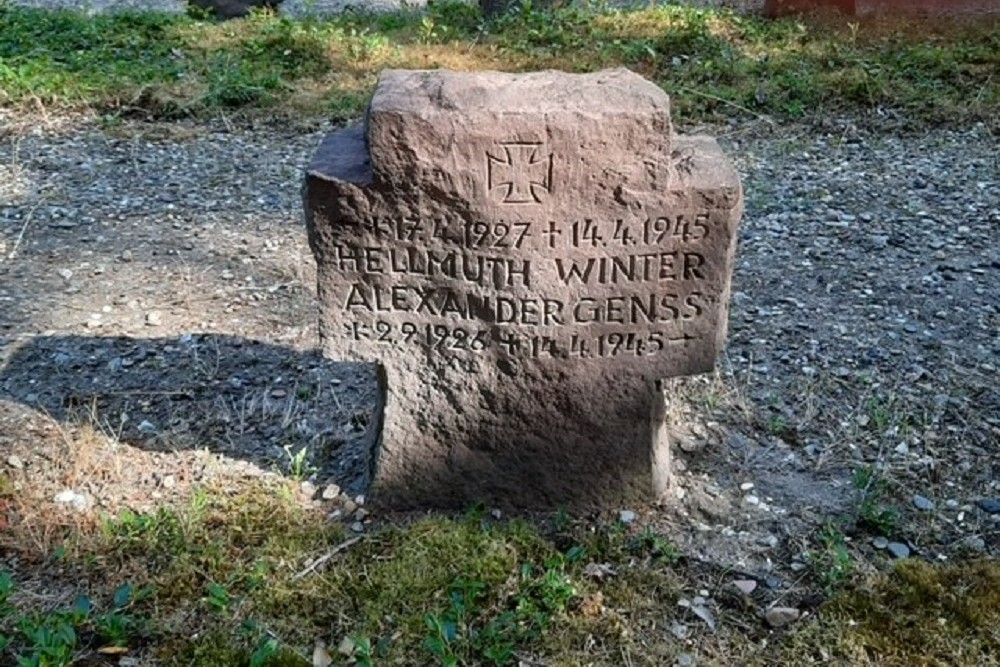 Essel Military Cemetery #3