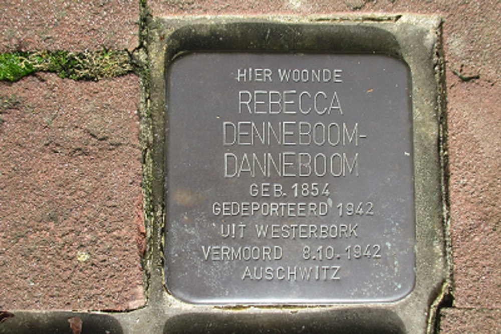 Stolpersteine Koorstraat 5 (nu Julianastraat 5) #2