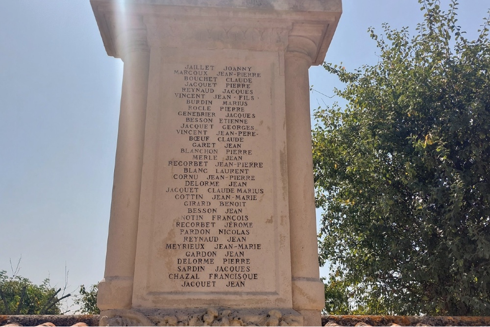 Oorlogsmonument Chambéon #4