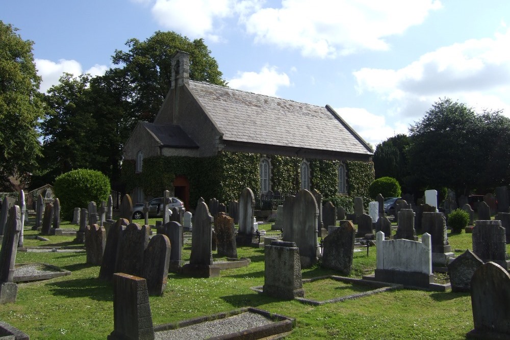 Oorlogsgraven van het Gemenebest St. John the Baptist Churchyard #1